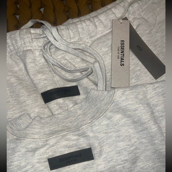 Fear of God Essentials Set - Picture 6 of 7